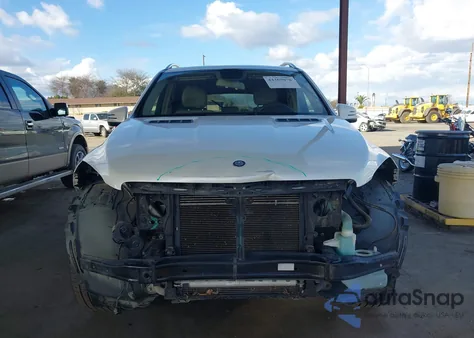 2013 Mercedes-Benz Ml 350 4Matic z USA, uszkodzony, nr VIN 4JGDA5HB9DA154493